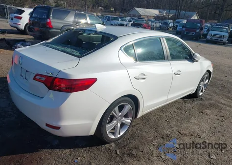 2014 Acura Ilx 2.0L z USA, uszkodzony, nr VIN 19VDE1F38EE008770